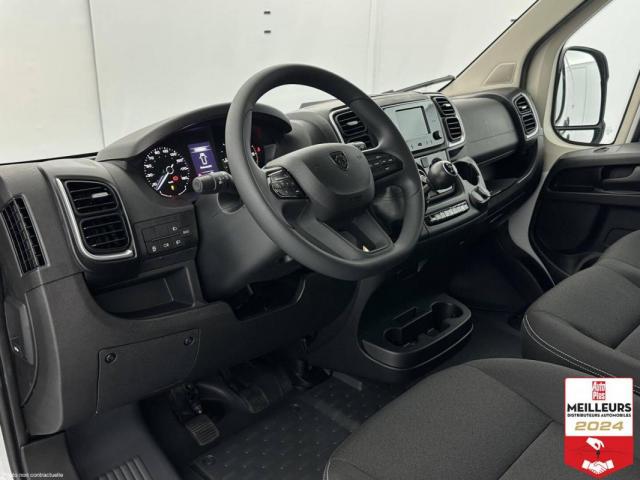 Peugeot Boxer image 8