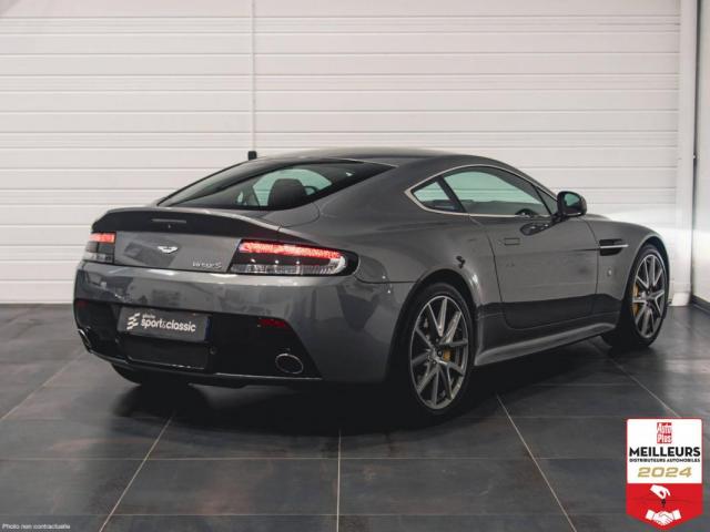 Aston Martin Vantage image 2