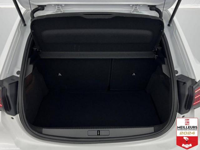 Peugeot 208 image 8