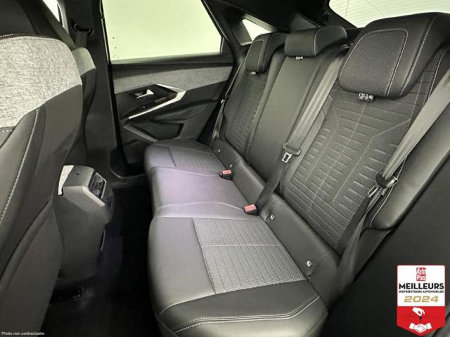 Peugeot 3008 image 3