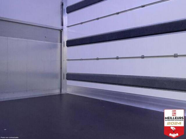 Volkswagen Crafter image 7