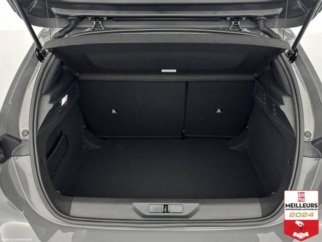 Peugeot 308 image 8