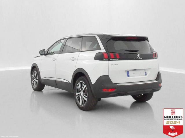 Peugeot 5008 image 9