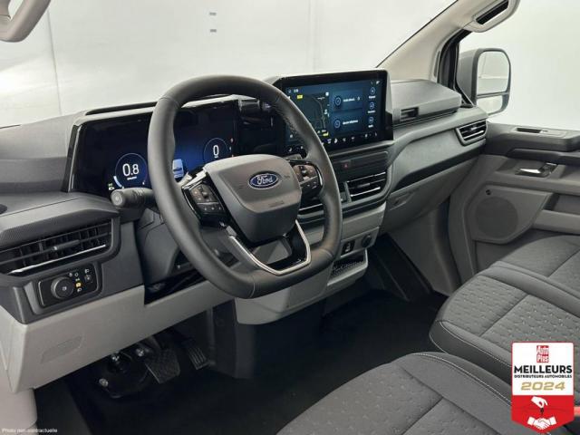 Ford Transit image 2