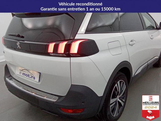 Peugeot 5008 image 2