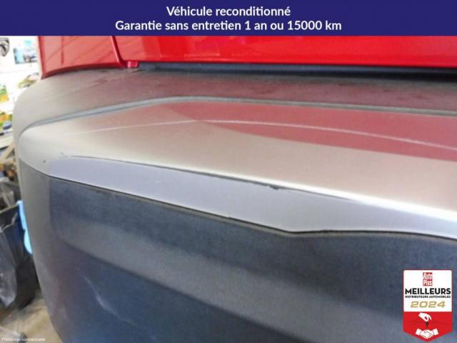 Peugeot 2008 image 8