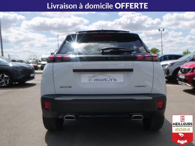 Peugeot 2008 image 1