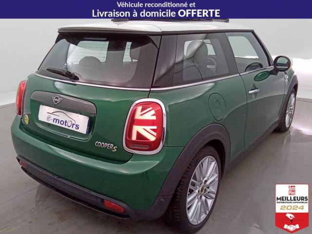 Mini Hatch image 1