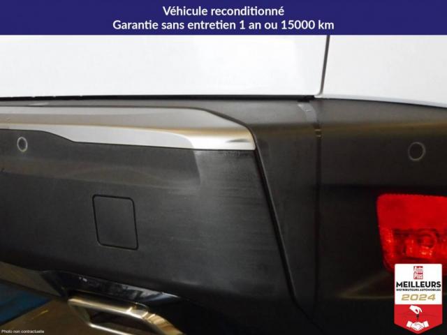 Peugeot 2008 image 8