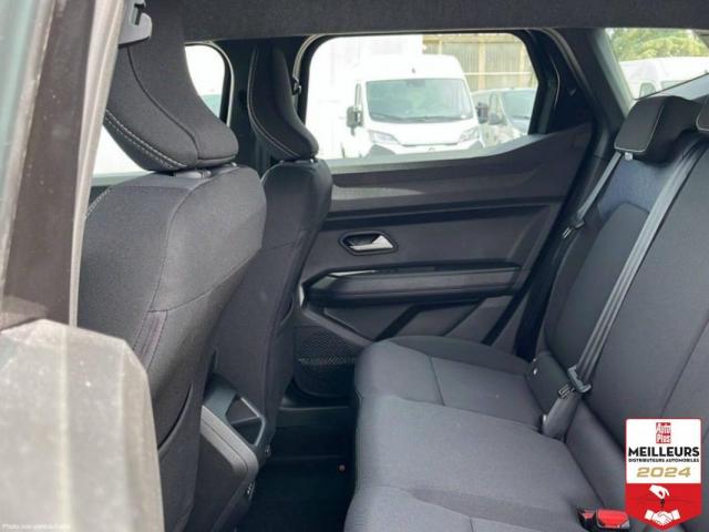 Dacia Duster image 1