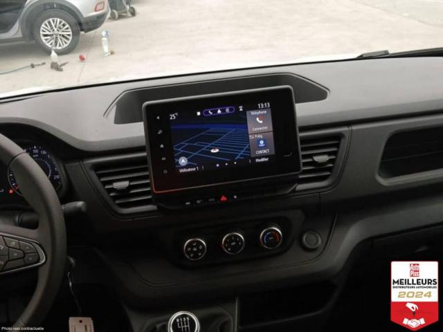Renault Trafic image 1