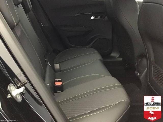 Peugeot 2008 image 6