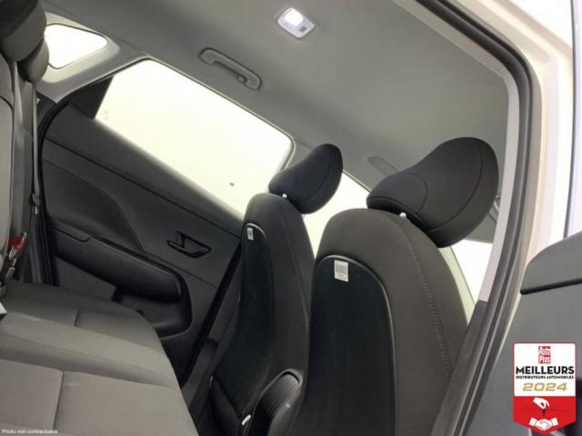 Hyundai Kona image 9
