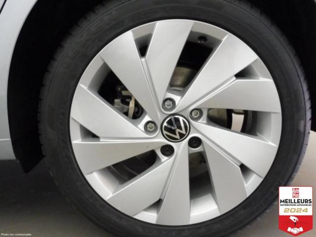 Volkswagen Golf image 9
