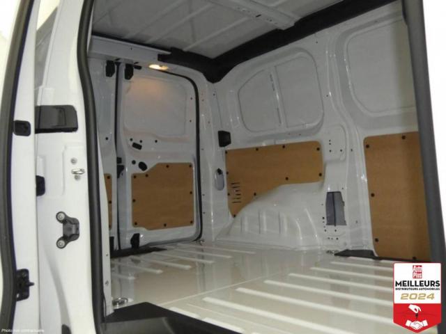Citroen Jumpy image 1