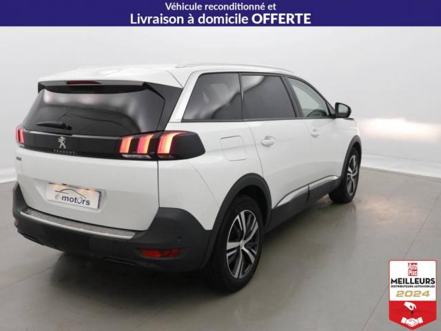 Peugeot 5008 image 4