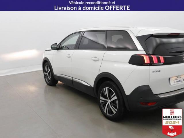 Peugeot 5008 image 6