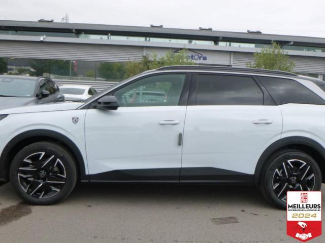 Peugeot 5008 image 3