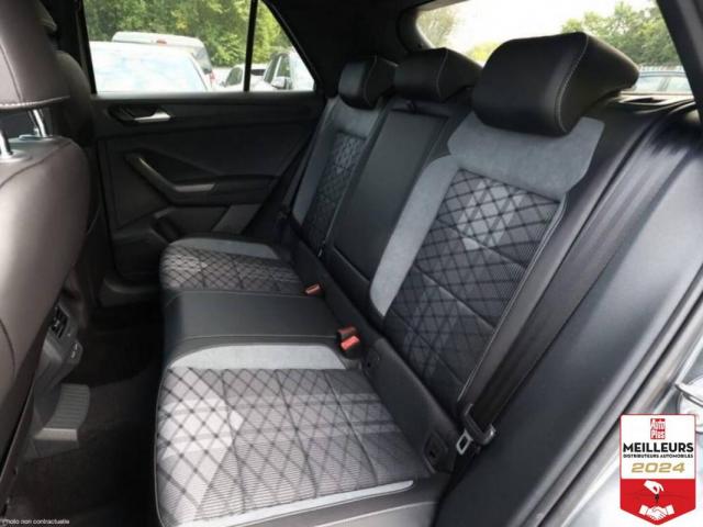 Volkswagen T-Roc image 2