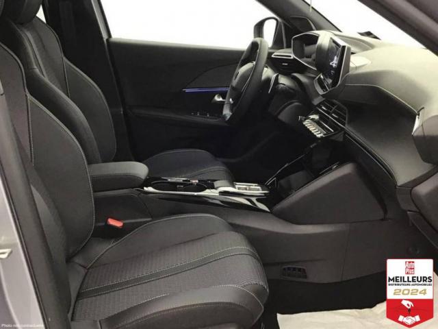 Peugeot 2008 image 7