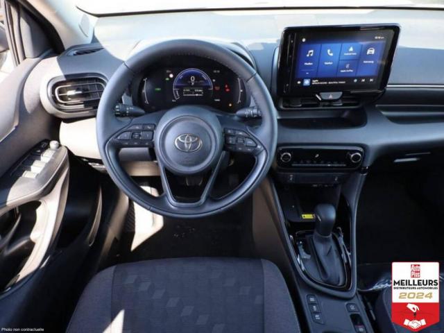 Toyota Yaris image 2