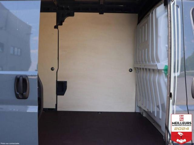 Peugeot Boxer image 3