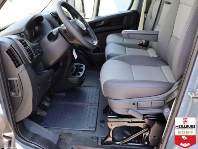 Peugeot Boxer image 6