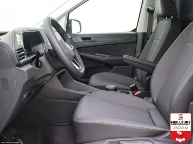 Volkswagen Caddy Van image 9