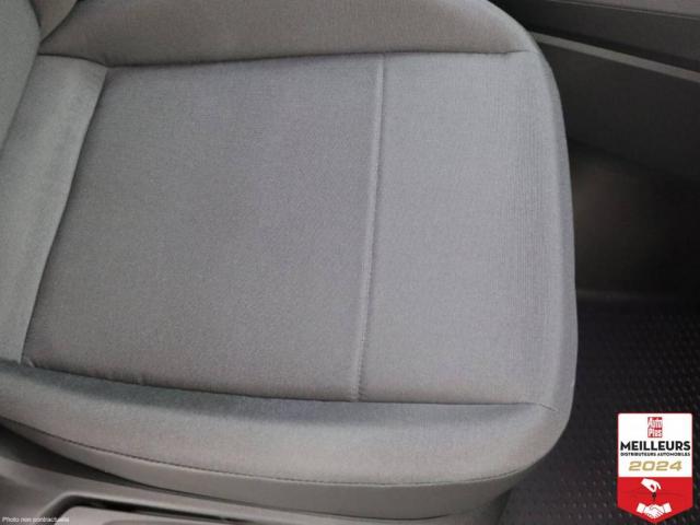 Volkswagen Caddy Van image 6