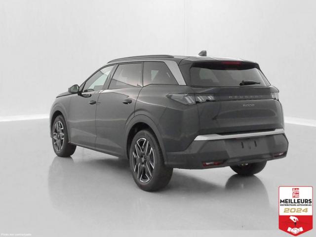 Peugeot 5008 image 1