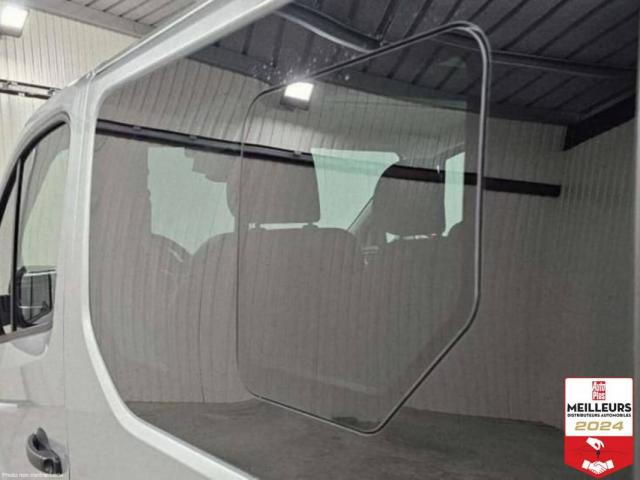 Renault Trafic image 8