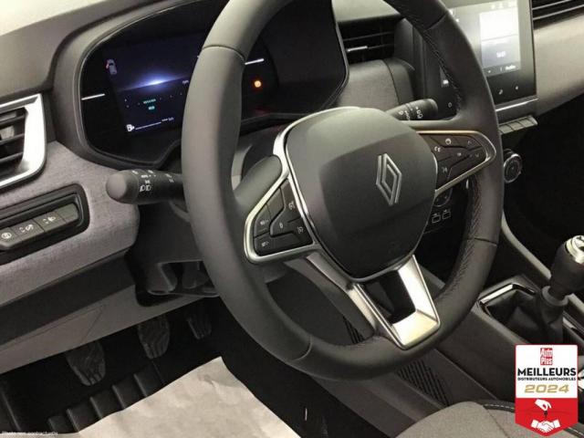 Renault Clio image 2