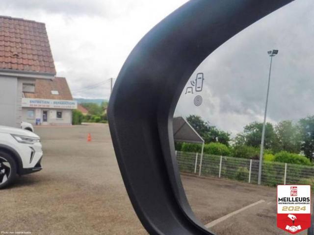 Dacia Duster image 1