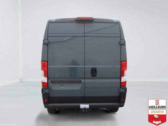 Peugeot Boxer image 3