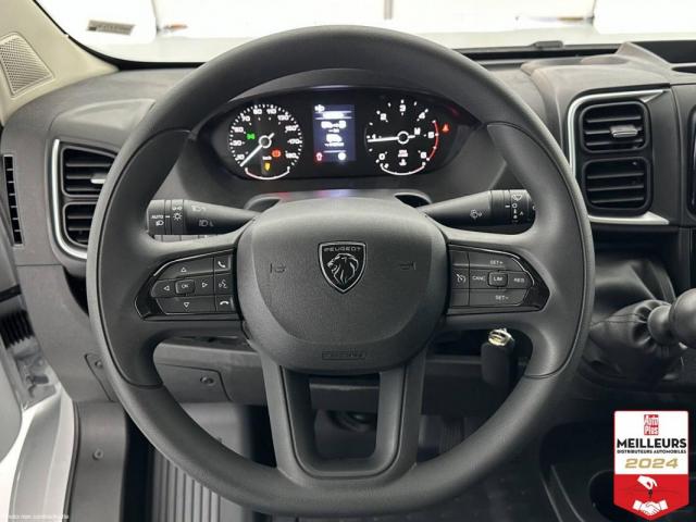 Peugeot Boxer image 1