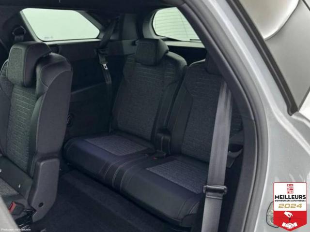 Peugeot 5008 image 4