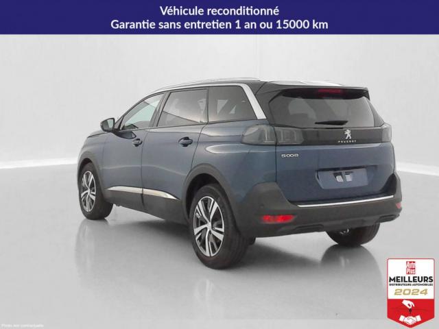Peugeot 5008 image 2