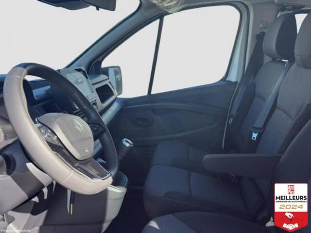 Renault Trafic image 9