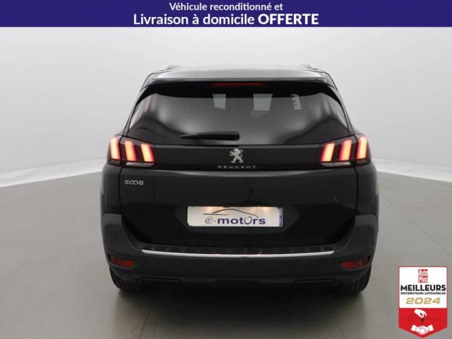 Peugeot 5008 image 4