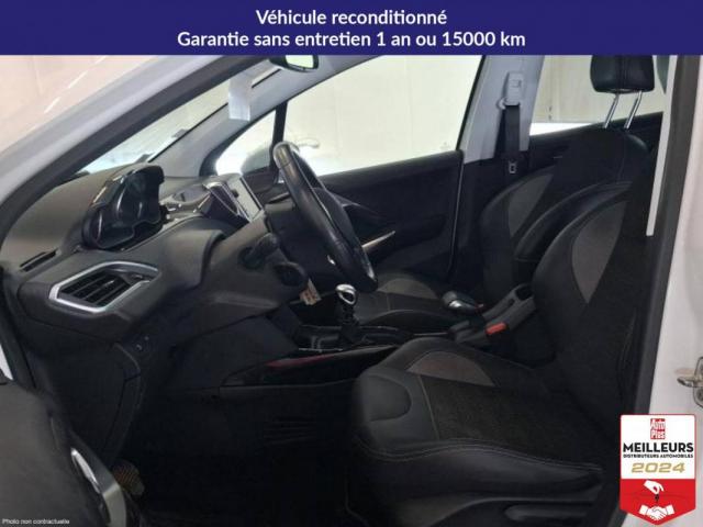 Peugeot 2008 image 1