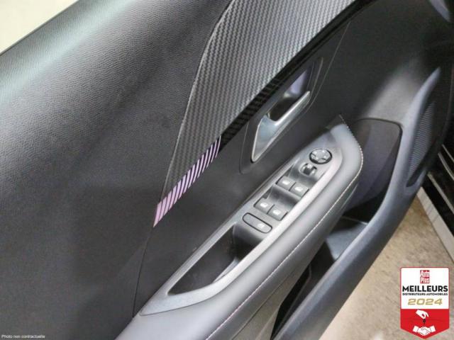 Peugeot 208 image 1