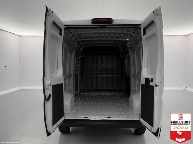 Peugeot Boxer image 3