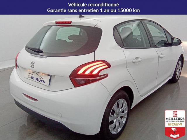 Peugeot 208 image 6