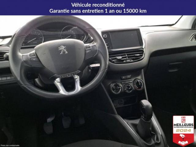 Peugeot 208 image 3