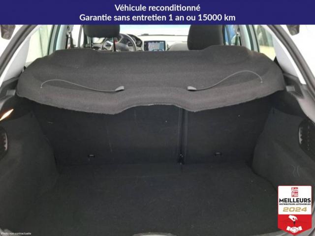 Peugeot 208 image 1