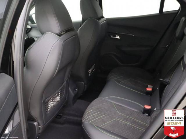 Peugeot 2008 image 9