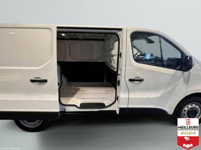Renault Trafic image 4