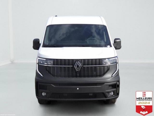 Renault Master image 2