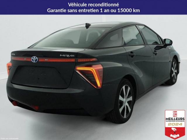 Toyota Mirai image 8