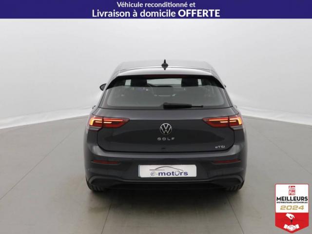 Volkswagen Golf image 9